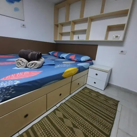 Appartement Lovely 0-2 *