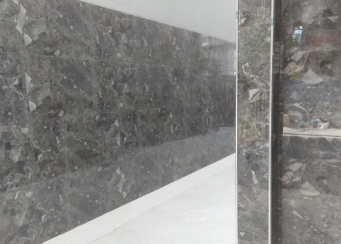 Lovely 0-2 Lägenhet Tirana